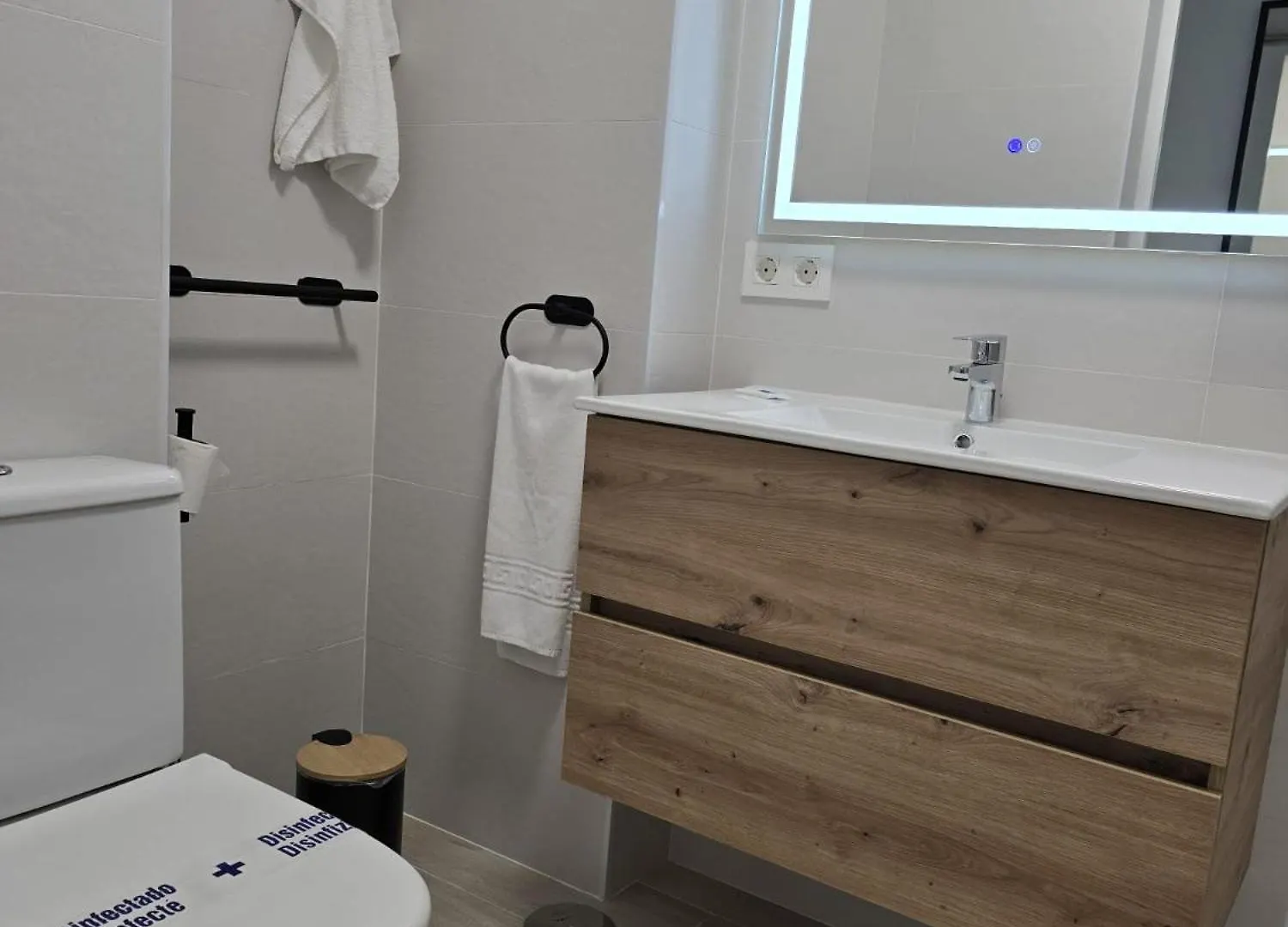 Apartamentos Casa Sardina 알하우린엘그란데